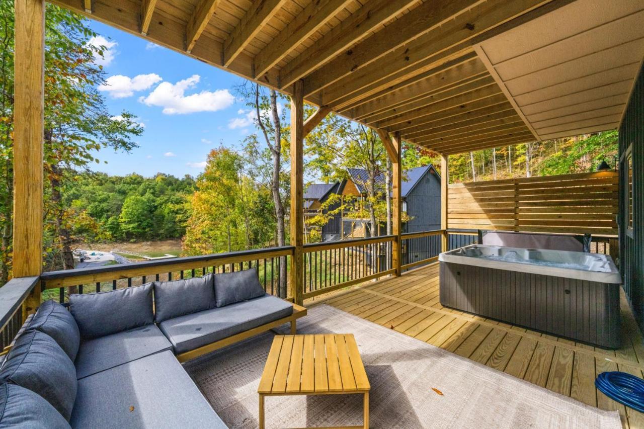 Cozy Cove Retreat W Lake View Hot Tub Firepit Dandridge Exteriér fotografie