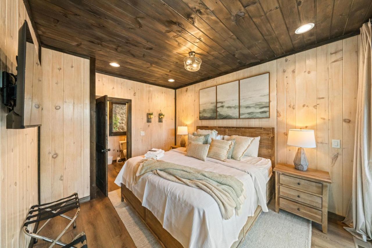 Cozy Cove Retreat W Lake View Hot Tub Firepit Dandridge Exteriér fotografie