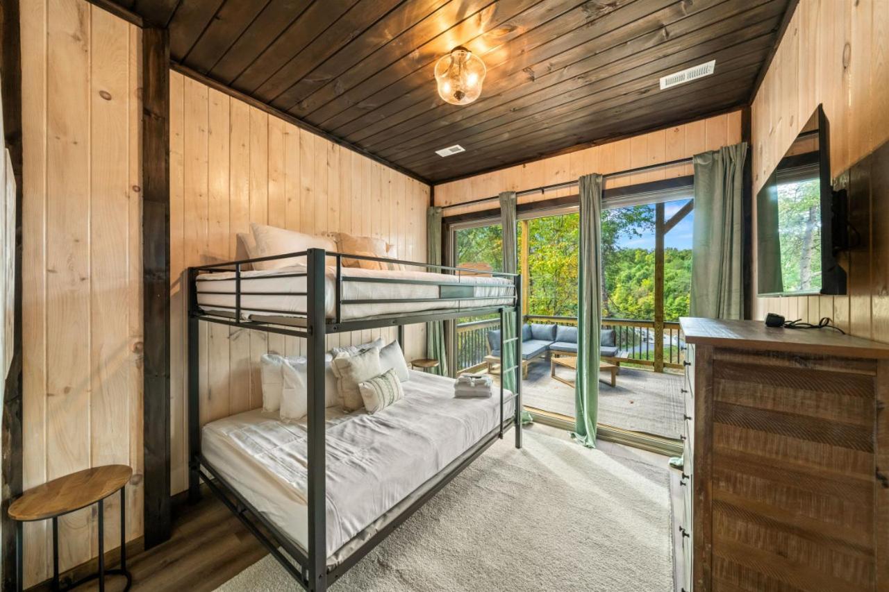 Cozy Cove Retreat W Lake View Hot Tub Firepit Dandridge Exteriér fotografie