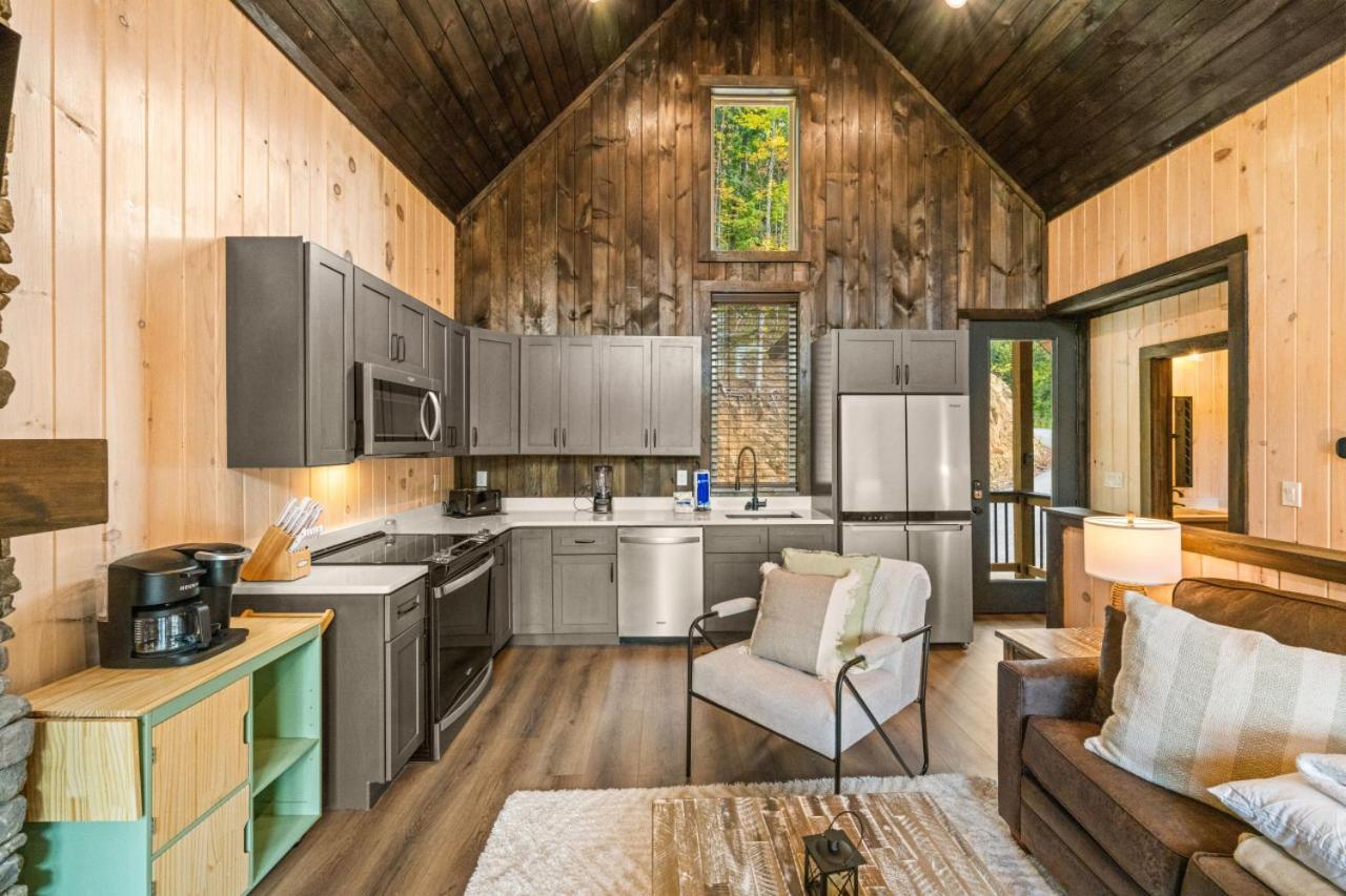 Cozy Cove Retreat W Lake View Hot Tub Firepit Dandridge Exteriér fotografie