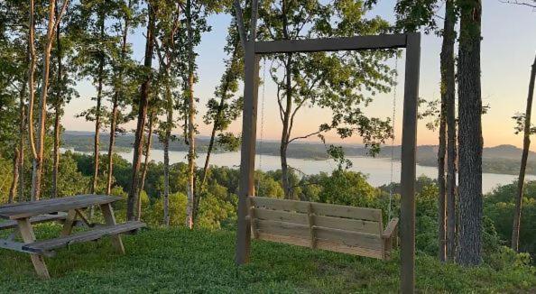 Cozy Cove Retreat W Lake View Hot Tub Firepit Dandridge Exteriér fotografie